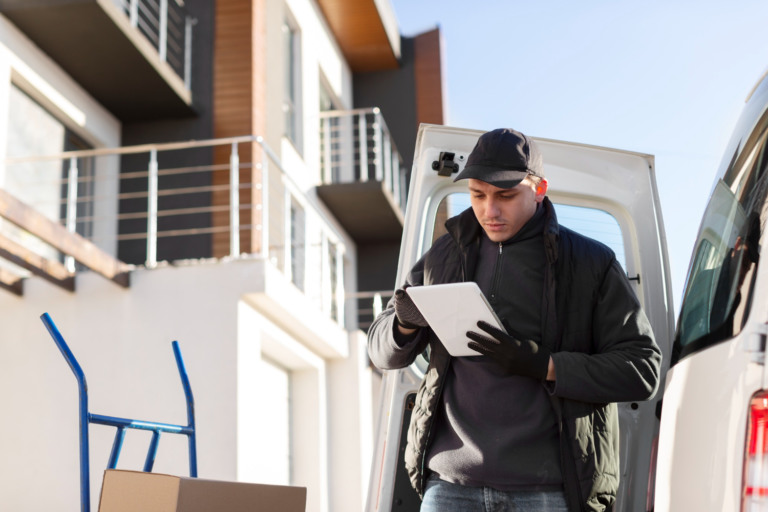 Commercial International Logistics Application